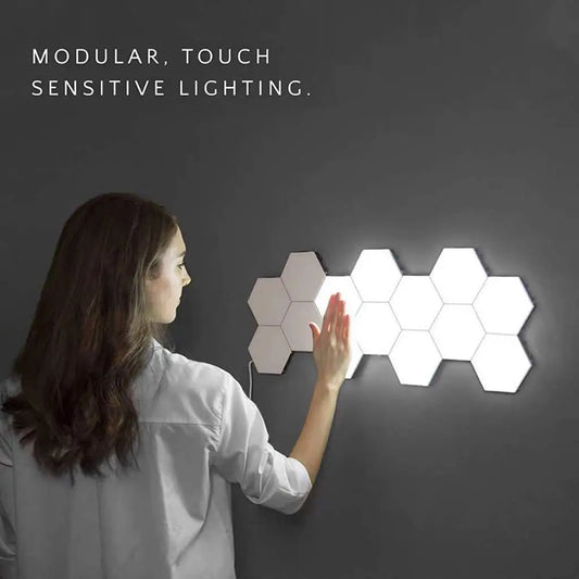 Stylish Touch Wall Lamp - Modular Honeycomb Design LED Light for Bedrooms - Magnetic Helios Quantum Decoration